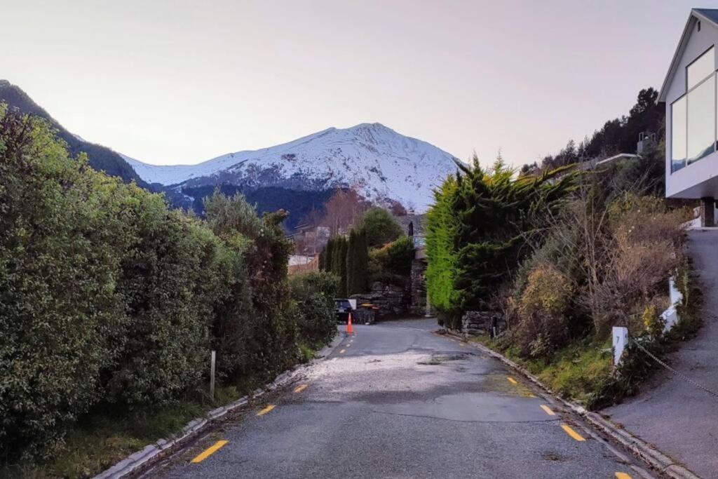 Awesome Studio - Amazing Mountain & Lake Views Queenstown Buitenkant foto